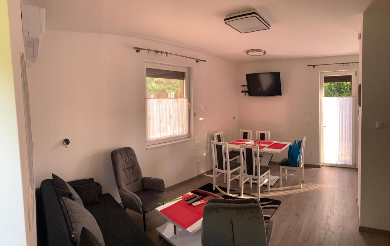 דירות Tass House Carlo Ponty מראה חיצוני תמונה